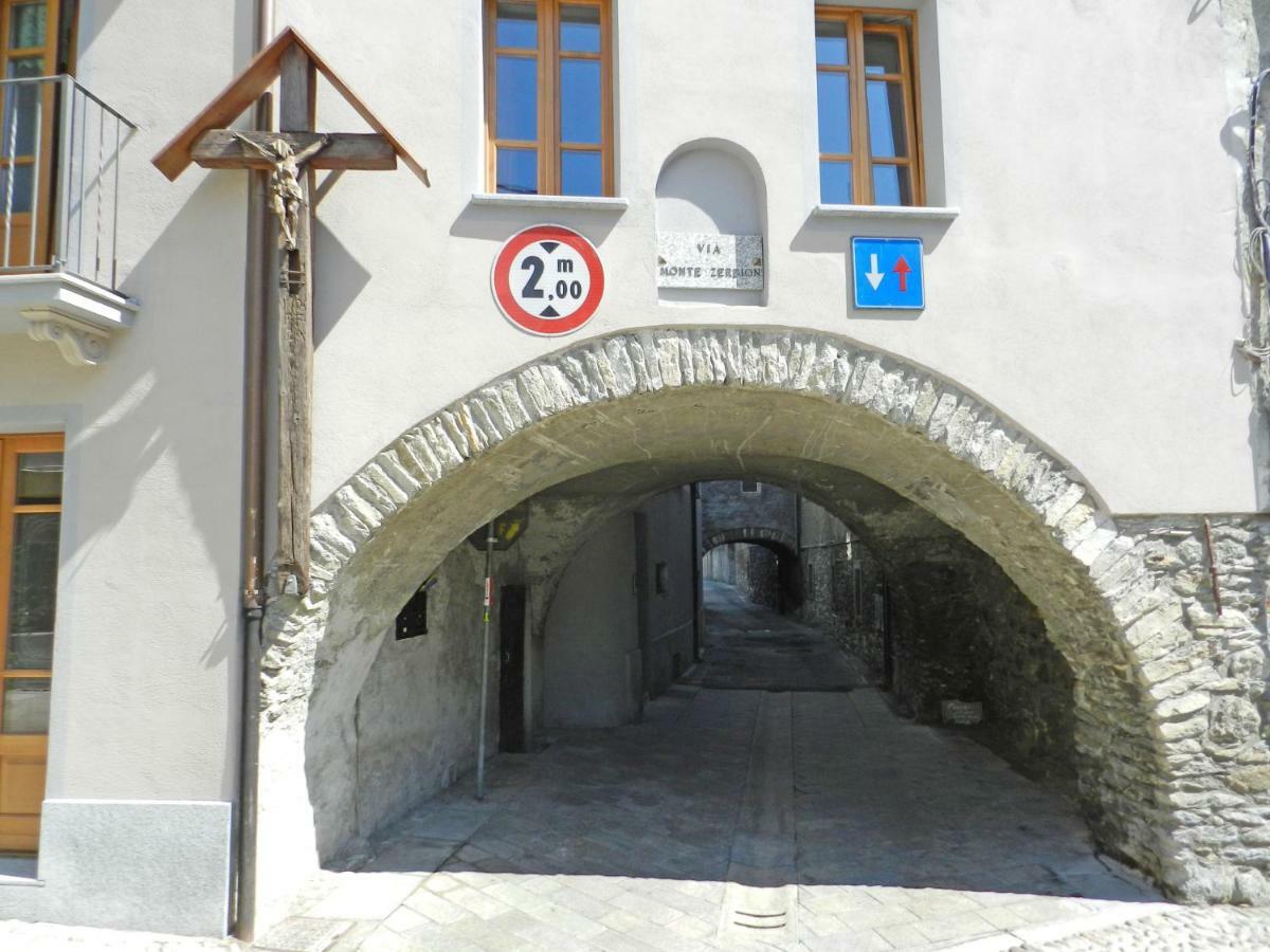 Alpine Apartment Aosta Eksteriør billede